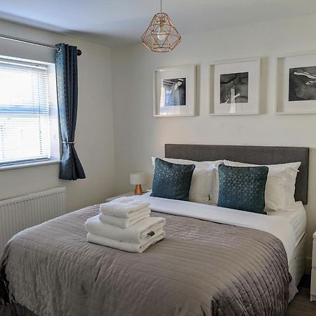 Saffron Court By Wycombe Apartments - Apt 06 High Wycombe Esterno foto